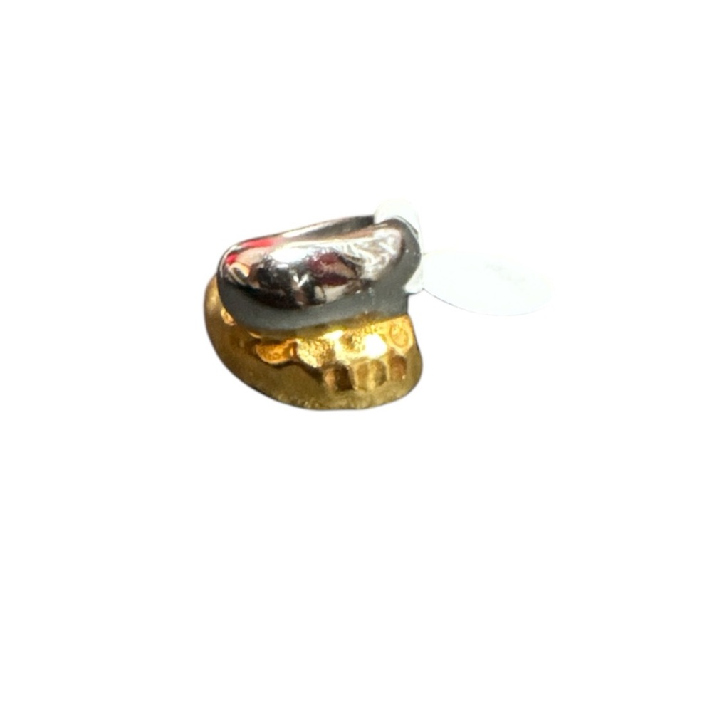 Elegant Gold and Silver Ring